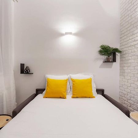 Chic Saint-Germain-Des-Pres Studio For 4 - Prime Location Paris Luaran gambar